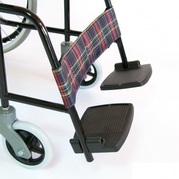 Кресло-коляска инвалидная FS 809 B-46