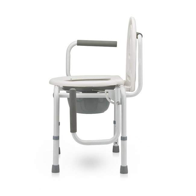 Кресло инвалидное FS813 с санитарным оснащением